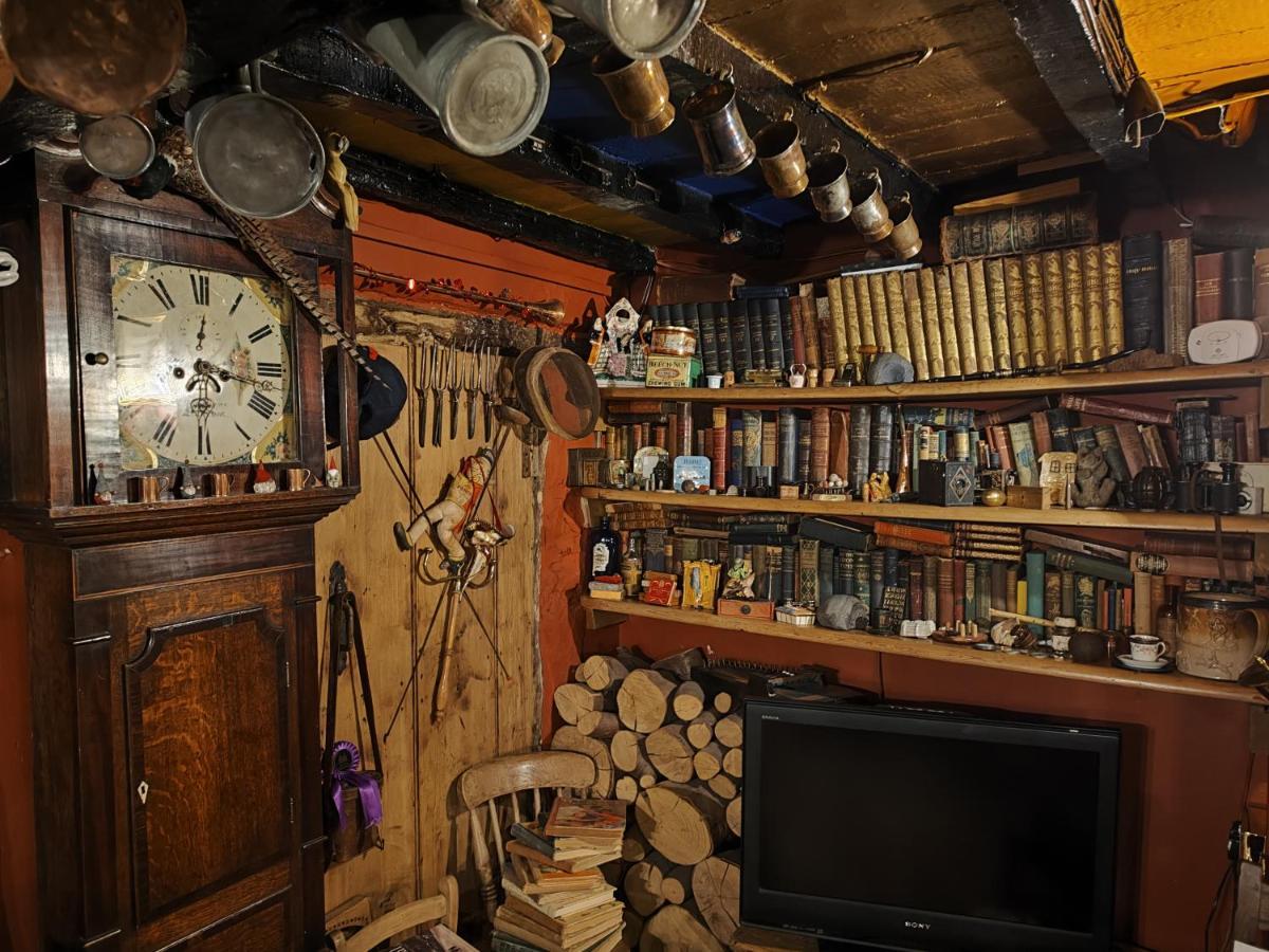Wizards Thatch Luxury Suites Alderley Edge Eksteriør bilde